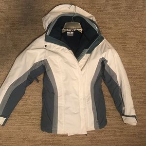 Columbia winter jacket with removable liner.